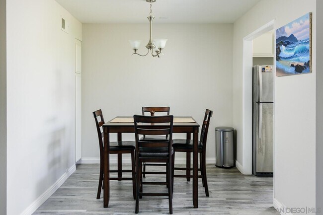 5125 Fontaine St unit 205, San Diego, CA 92120 - photo 5