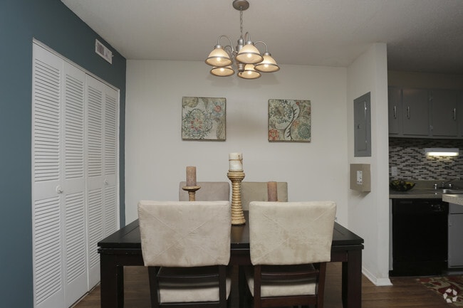 Park SC, Columbia, SC 29210 - photo 2