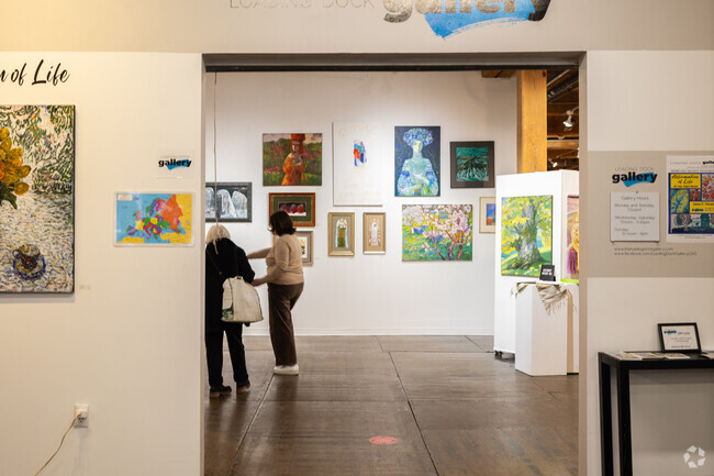 For multiple art galleries, head over to Western Ave. Art Studios.
