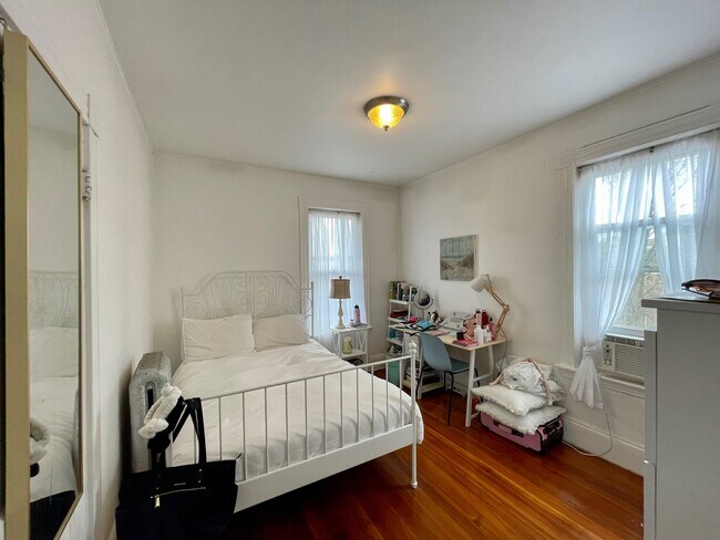 162 Kelton St unit 6, Allston, MA 02134 - photo 6