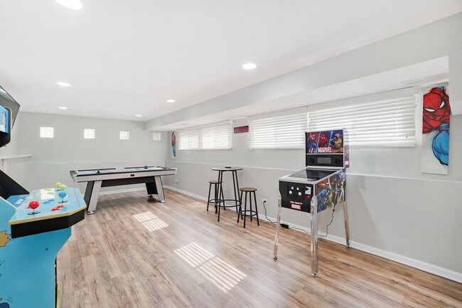 238 Carter Ct unit ID1285056P, Northbrook, IL 60062 - photo 6