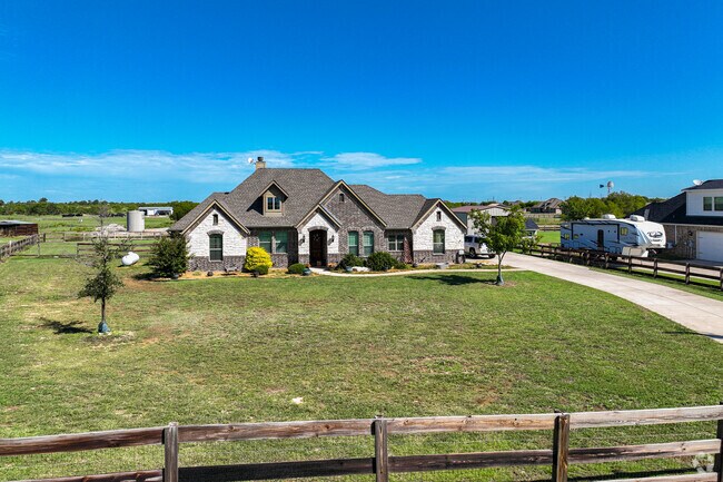 Many homes in Ponder offer large lots and private driveways.