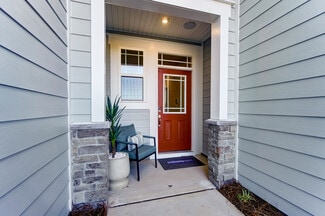 7411 Hodges Meadow Ln, Charlotte, NC 28213