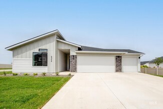 5344 E Burnte Peak St, Nampa, ID 83687
