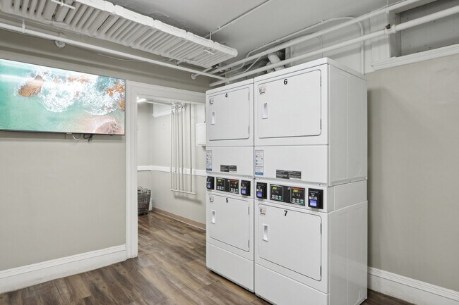 1410 Beacon St unit 34, Brookline, MA 02446 - photo 6