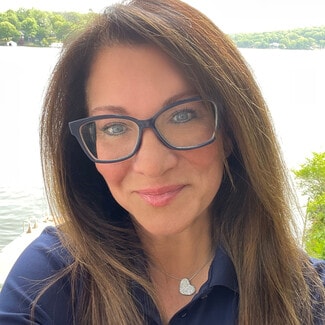 Michelle Fichera-Caruso
