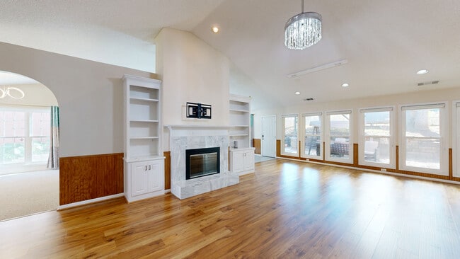 1296 Mandalay Ct SW, Lilburn, GA 30047 - photo 3