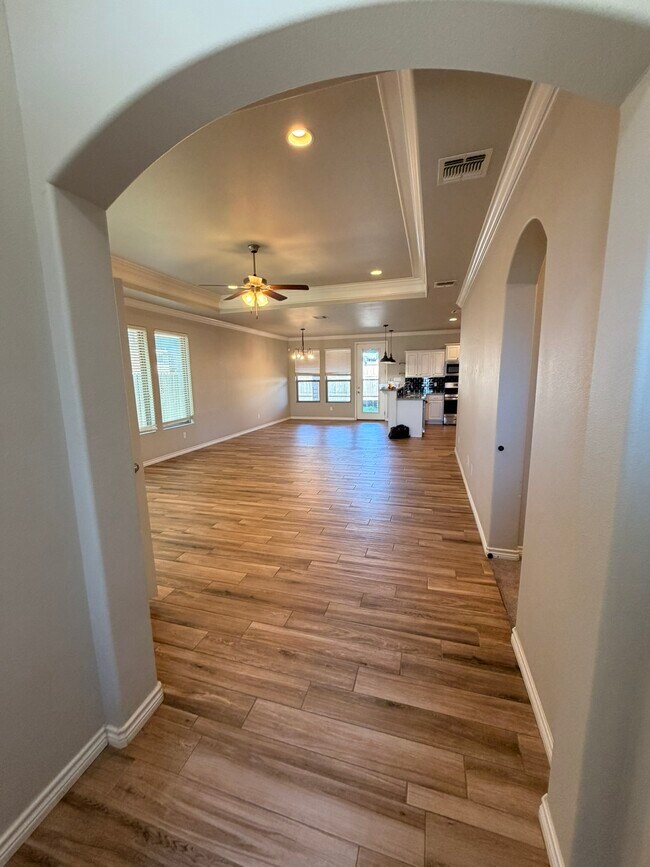 2017 Boise Dr, Odessa, TX 79762 - photo 4