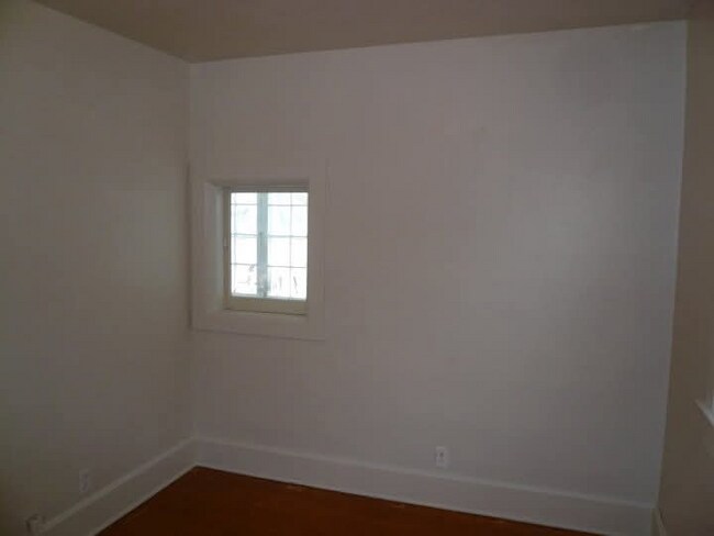 228 S Chestnut Ave unit 228, Green Bay, WI 54303 - photo 6