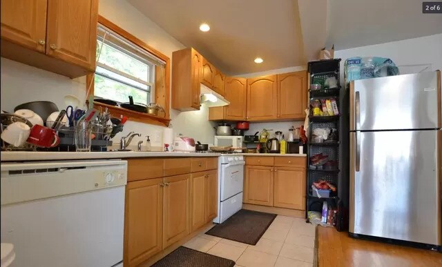 42 Gardner St unit 2, Allston, MA 02134 - photo 2