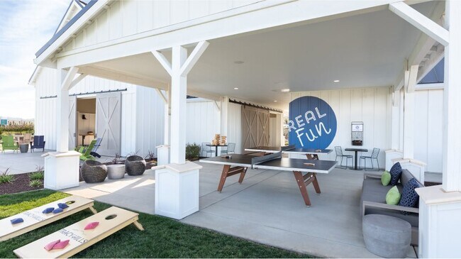 Tracy Hills bocce ball and ping pong