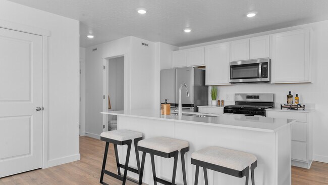 346-1083 E Glencoe Dr, Lehi, UT 84048 - photo 4