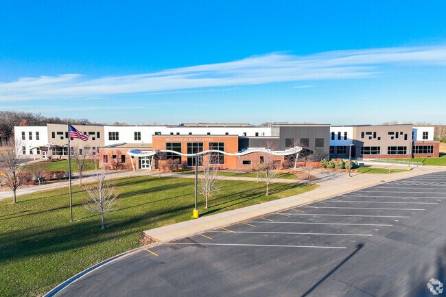 At Wildwood Elementary School, 10% of students get free reduced lunches.