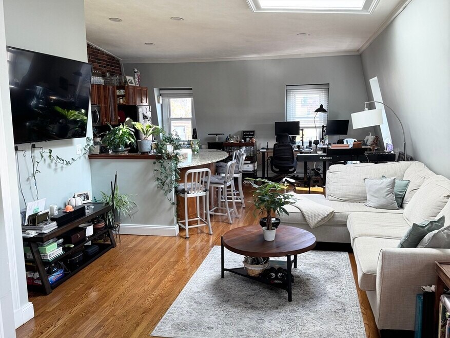 172 Bunker Hill St unit 2, Charlestown, MA 02129 - photo 1