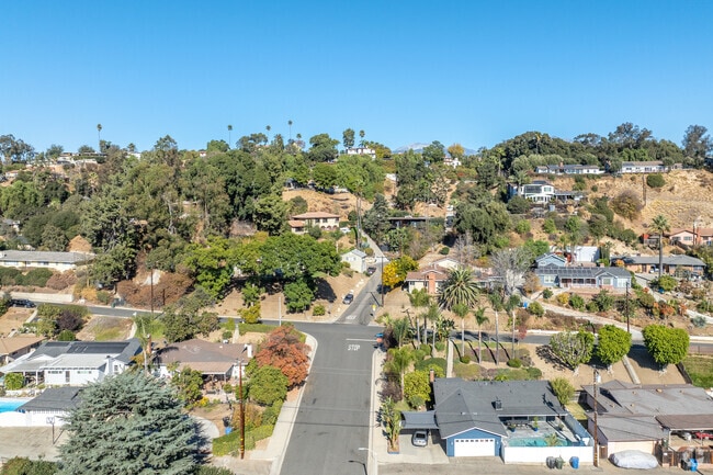 Pomona is where creativity thrives and neighbors become friends.