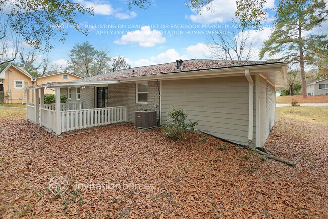 2932 Heather Dr, Atlanta, GA 30344 - photo 5