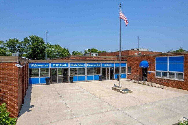 O.W. Huth Middle School in Matteson, IL has 483 students in grades 7-8.