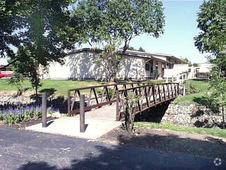 1248 Warble Dr, Columbus, OH 43204