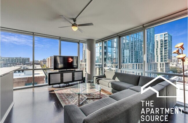 Emerald Condominiums unit 701B, Chicago, IL 60607 - photo 2