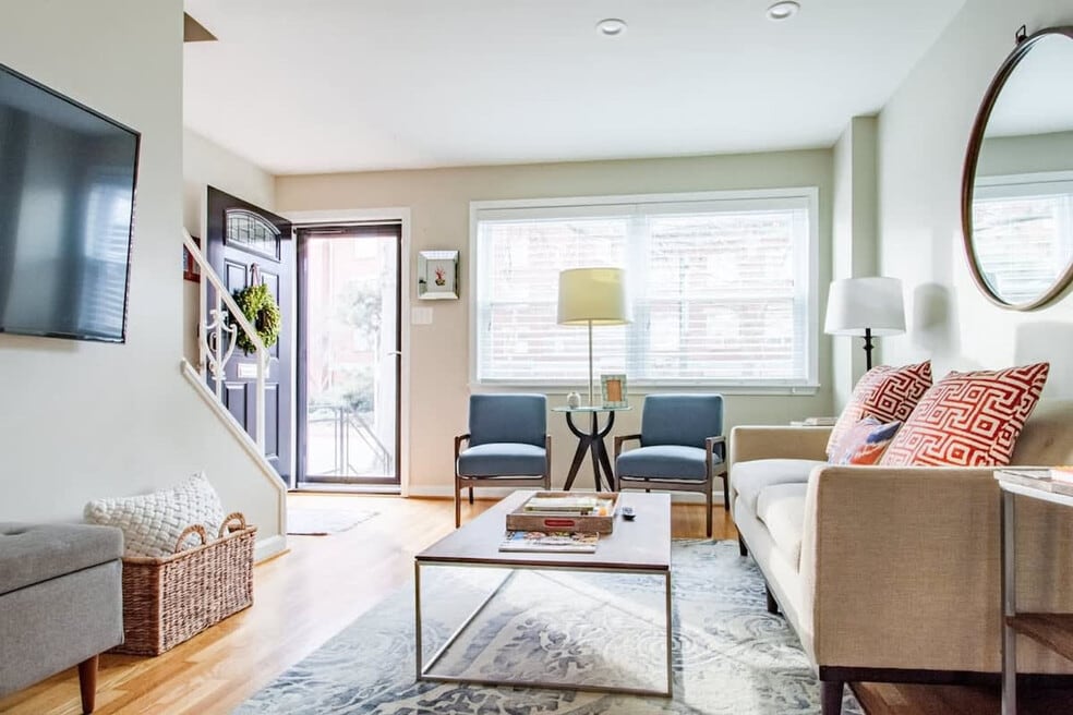 601 N West St unit ID1238458P, Alexandria, VA 22314 - photo 1