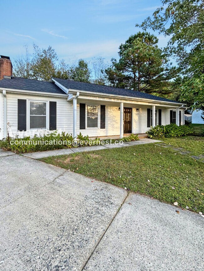 5202 Harrod Ct, Greensboro, NC 27410