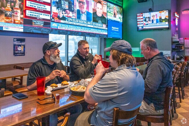 Chasers Bar and Grill in Lake Zurich is a great place to hang out with friends for lunch.