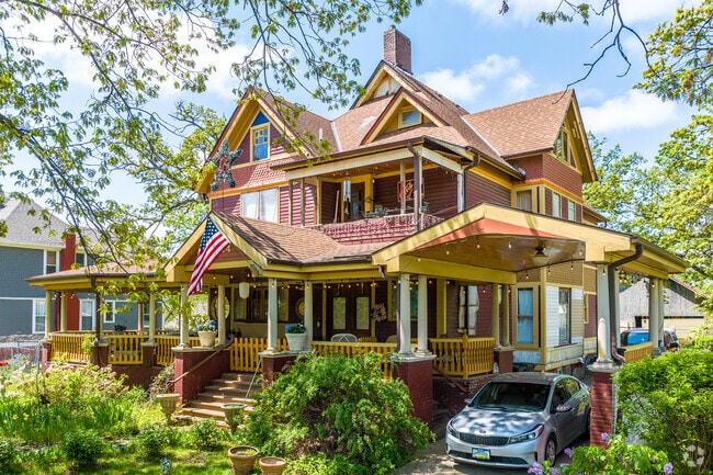 Victorian homes with large front porches are the anchors of the River Bend neighborhood.