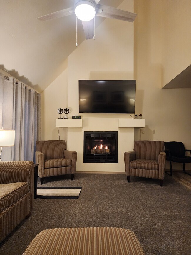 1810 Briarwood Ct, De Pere, WI 54115