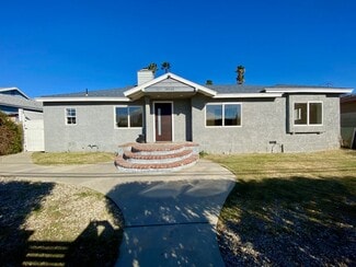 18543 Victory Blvd, Los Angeles, CA 91335
