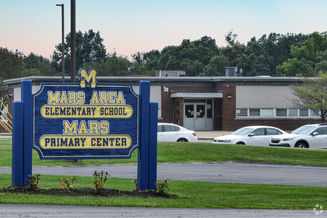Mars Aera Primary School serves grades K-1.