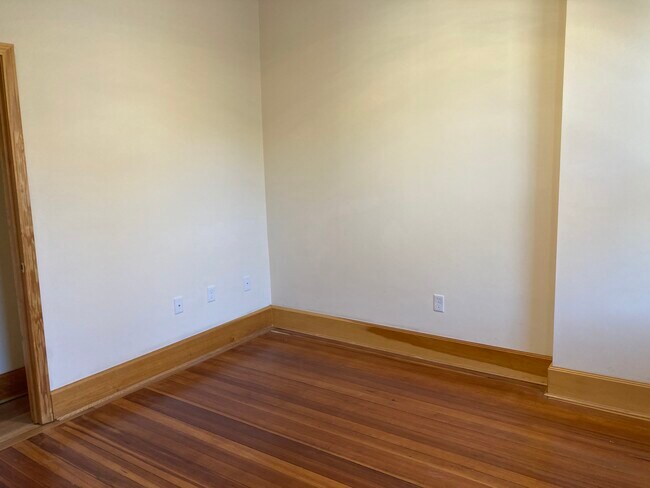 149 Hillside St unit 3, Boston, MA 02120 - photo 7