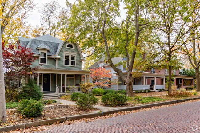 Rows of ornate craftsman homes give Goosetown a unique atmosphere.