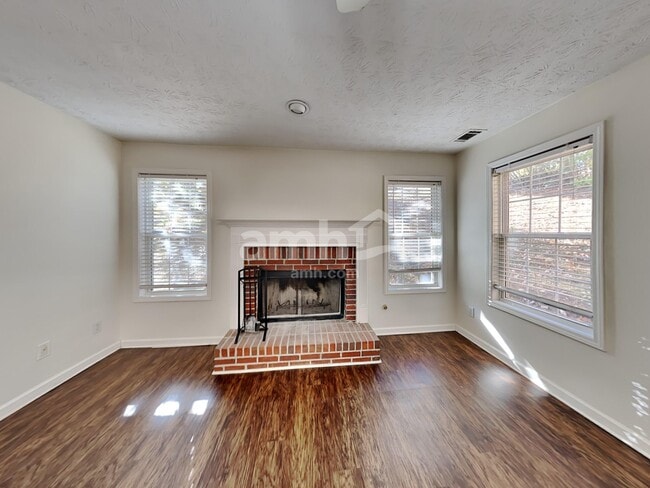 820 Madison Chase Way, Lawrenceville, GA 30045 - photo 6