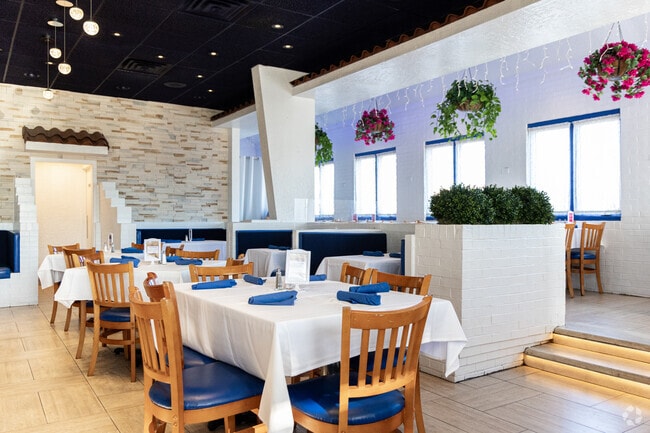 Mykonos Greek restaurant is long standing community staple in Oak Park.