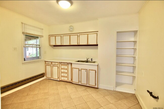 530 3rd St unit 2, Albany, NY 12206 - photo 5