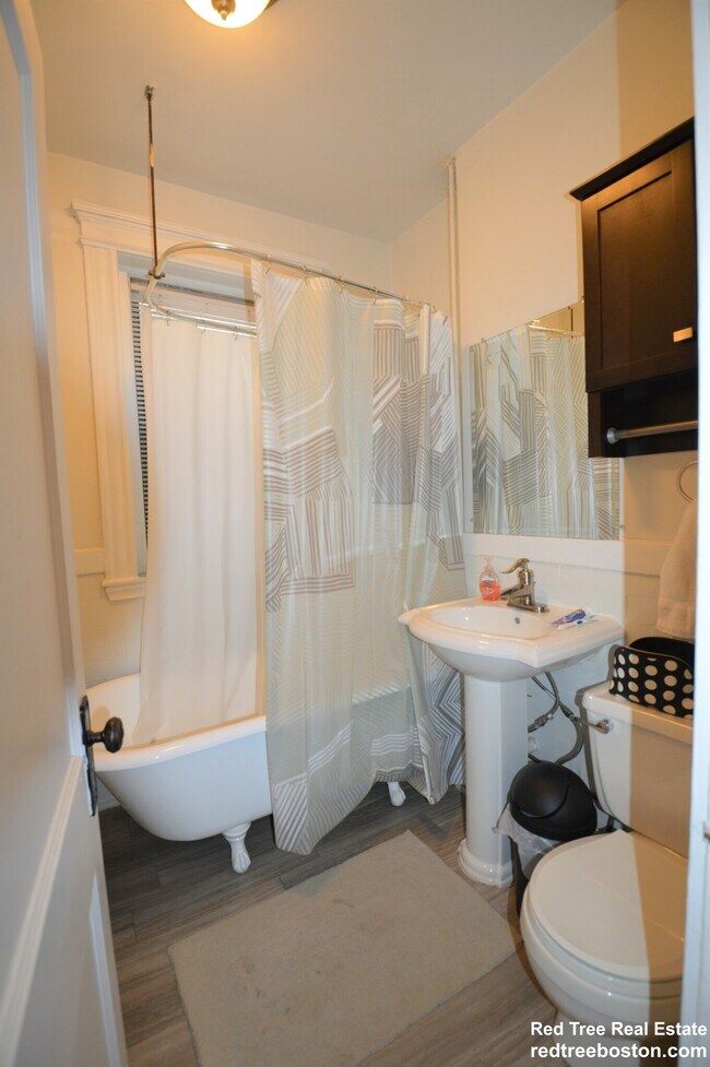 15 Park Dr unit 5, Boston, MA 02215 - photo 6