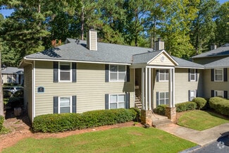 899 SE Powers Ferry Rd, Marietta, GA 30067