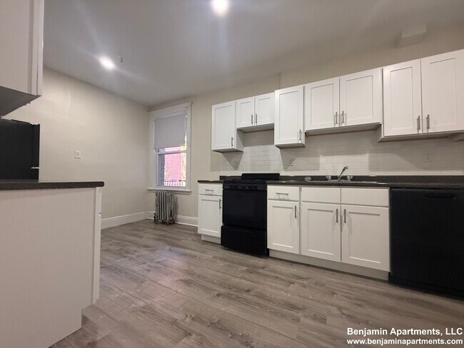 1626 Commonwealth Ave unit 14, Brighton, MA 02135 - photo 3