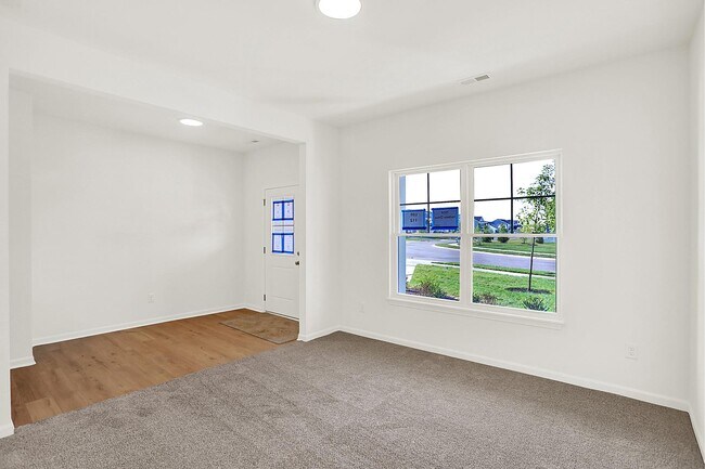 7056 Jackson Dr, Cumberland, IN 46229 - photo 2