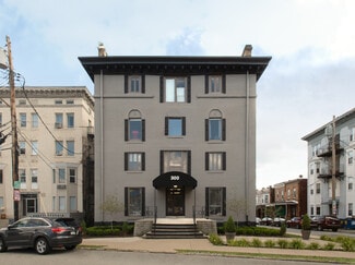 300-306 Craft Ave, Pittsburgh, PA 15213