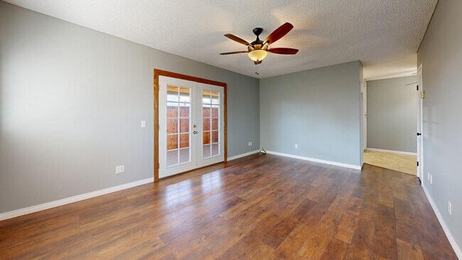 10208 Princess Sarit Way, Santee, CA 92071 - photo 2