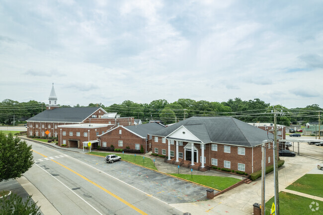 Tabernacle Christian School is made up of many buildings.