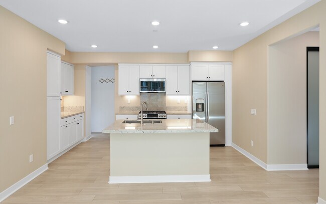 1100 Lasso Way unit 203, Mission Viejo, CA 92694 - photo 4