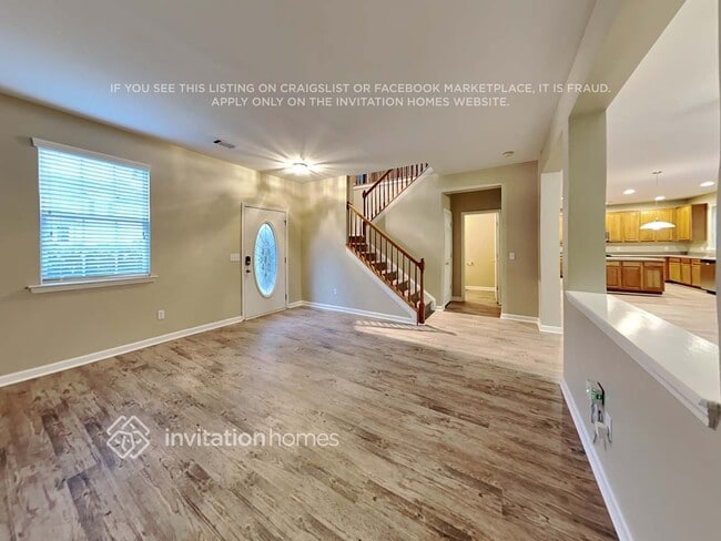 1093 Sparkling Cove Dr, Buford, GA 30518 - photo 4