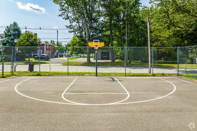 Legion Field Commons in Fieldsboro is a popular spot for basketball enthusiasts to showcase their skills.