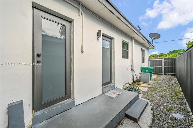 2465 NW 35th St, Miami, FL 33142 - photo 3