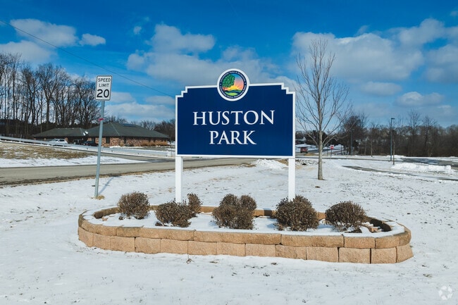 Huston Park becomes an outdoor venue in the summers where the Cass County Arts Alliance hosts the Summer Sundown Music Series with weekly concerts on Sunday evenings.