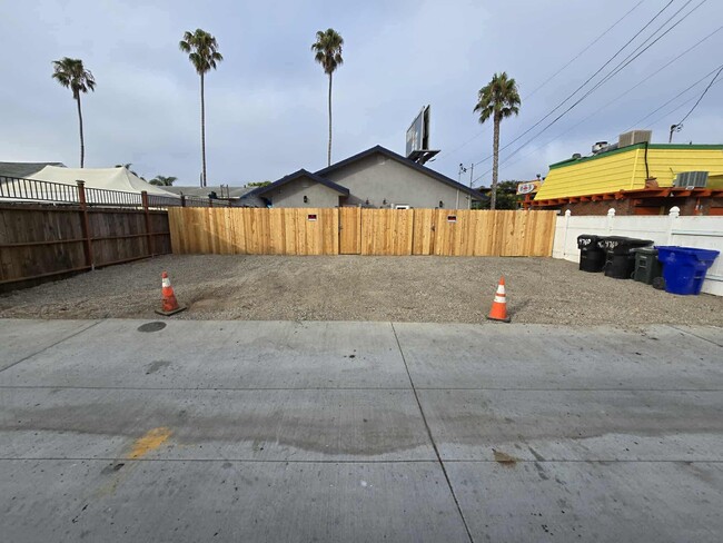 4762 Voltaire St, San Diego, CA 92107 - photo 6