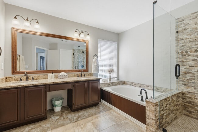 9817 Preston Vineyard Dr unit ID1363560P, Frisco, TX 75035 - photo 3