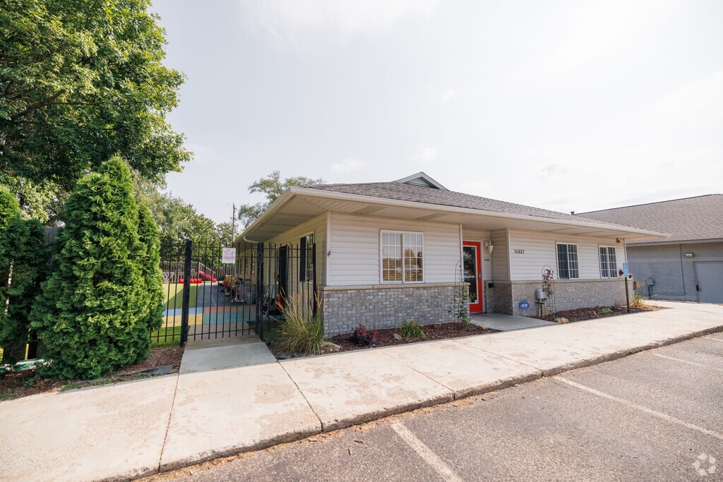 Welcome to Bridge to Knowledge Montessori School.